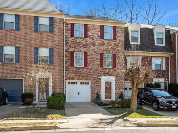 6703 Sunset Woods Ct