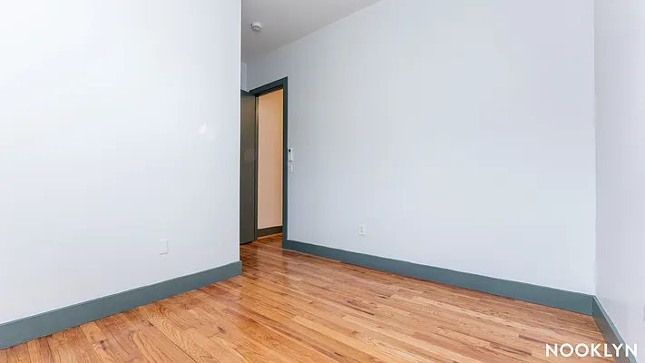 Rented by Nooklyn NYC LLC | media 20