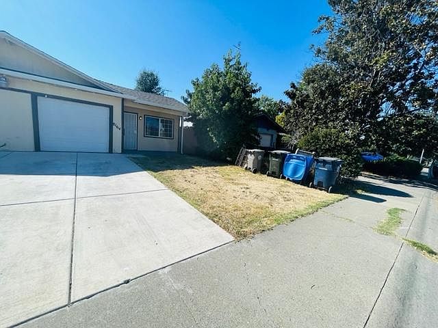 1st image of 8164 Valley Green Dr