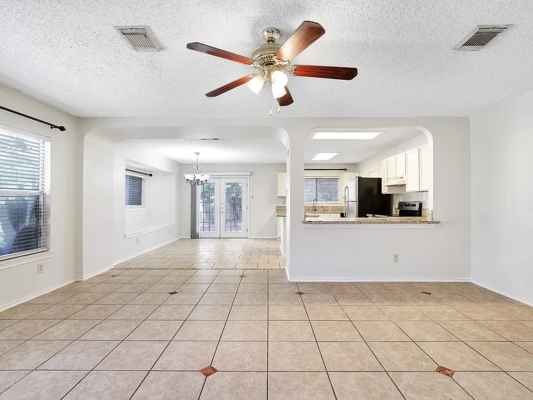9535 Andrew Point — Photo 7