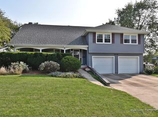 506 Oak St, North Aurora, IL 60542