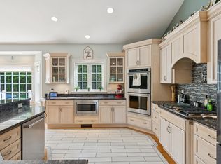 29 Victoria Lane, Windham, ME 04062