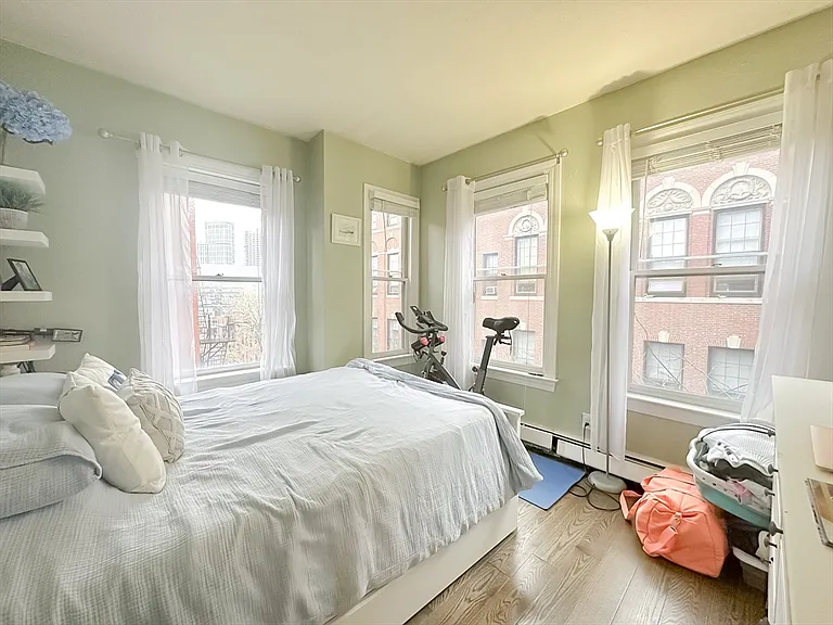57 Myrtle St #3 — Photo 6