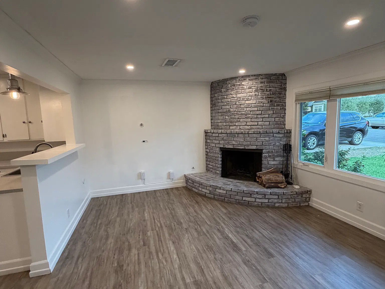 225 Valle Vista Ave — Photo 2
