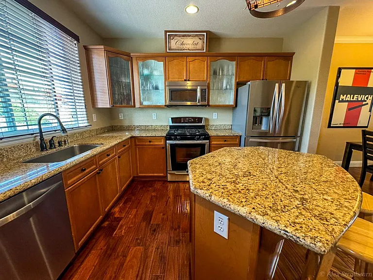 Sterling Ridge Cir — Photo 5