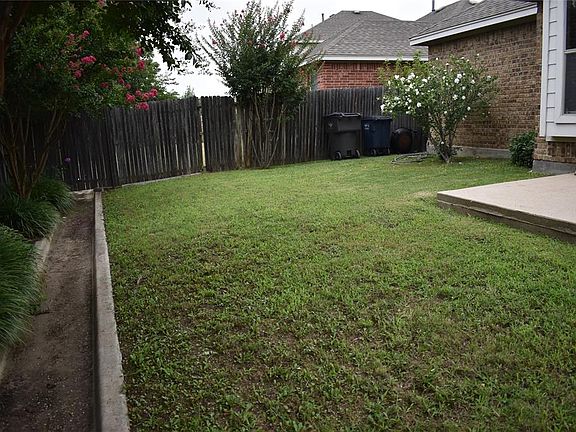 4th image of 4909 Caraway Dr