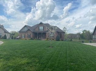 609 Andy Peach Dr, Murfreesboro, TN 37128