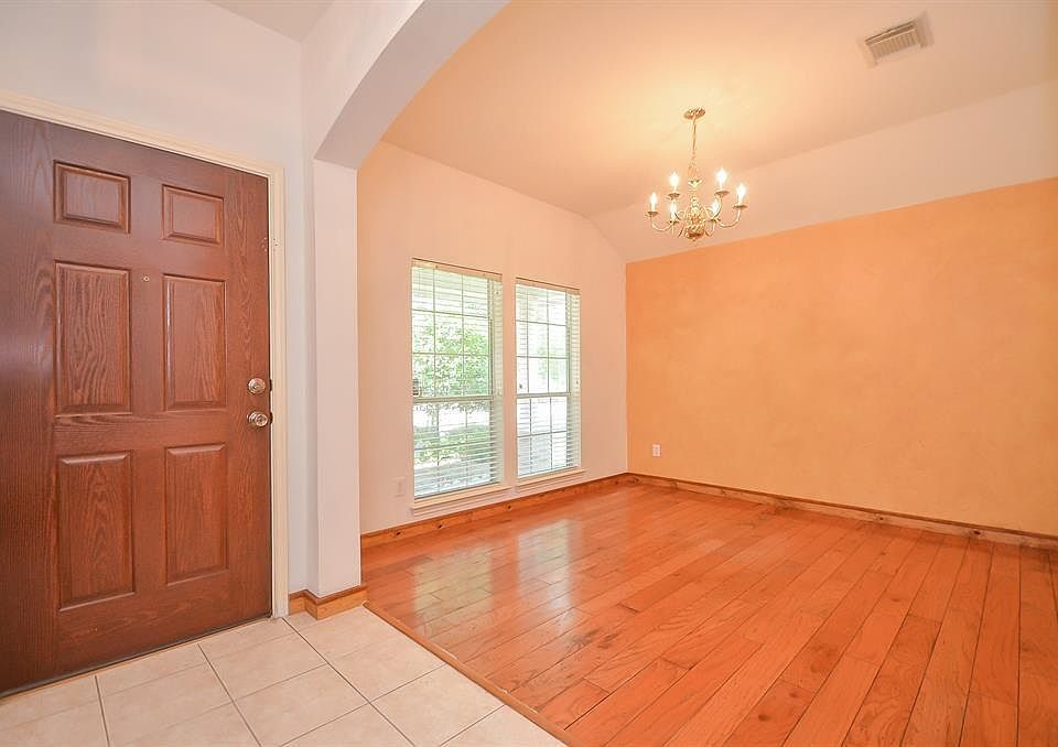 1st image of 1403 Waterside Village Dr
