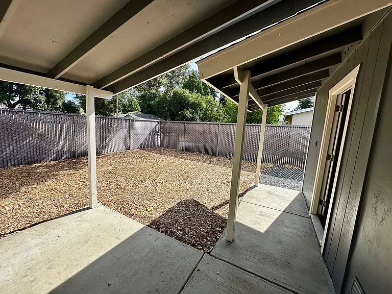107 Bailhache Ave — Photo 12