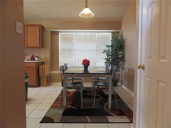 5th image of 7024 Park Hill Trl