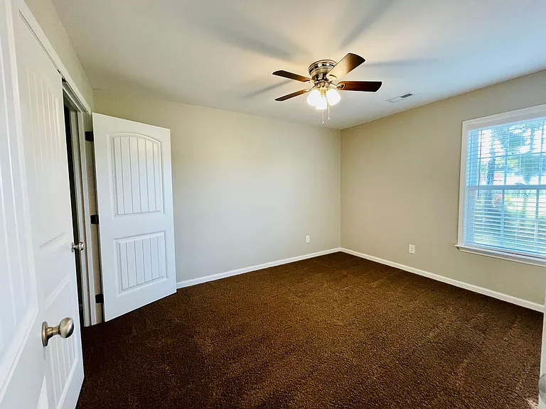 1404 Abberbury Dr — Photo 22