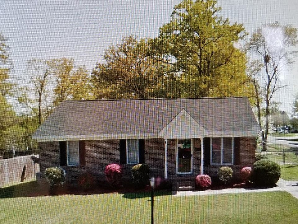 1st image of 1513 Dogwood St