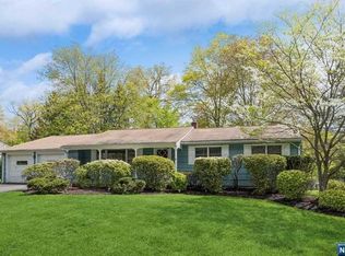 259 Capri Ter, Park Ridge, NJ 07656