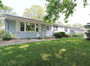 3368 Mount Vernon Dr, Waterloo, IA 50701