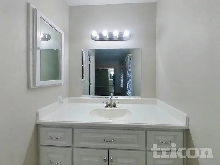 1416 Nemesia Pl NE — Photo 22