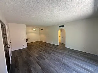 2 bed, 2.0 bath, $1,000 — Photo 2