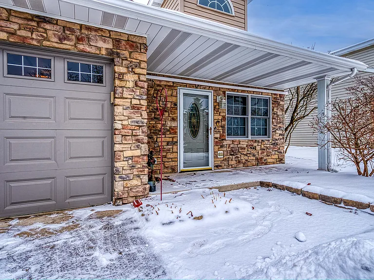 299 Garden Hill Dr — Photo 40