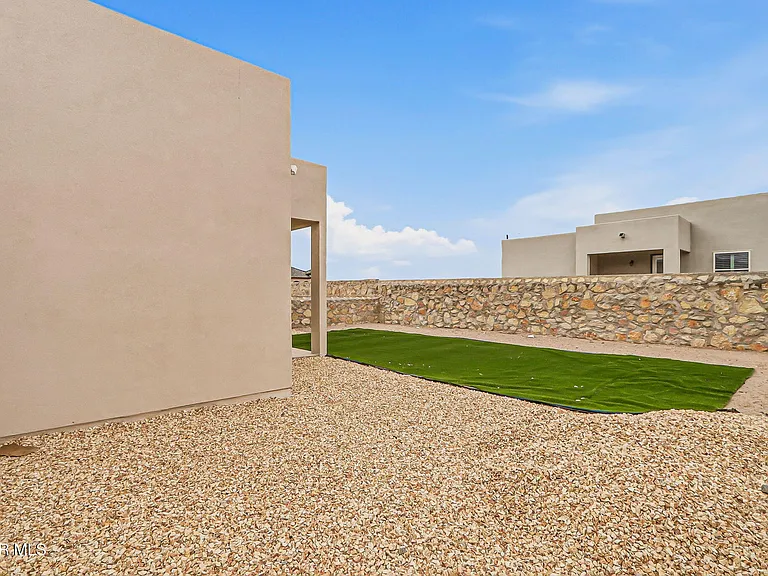 13841 Paseo Central Ave — Photo 31