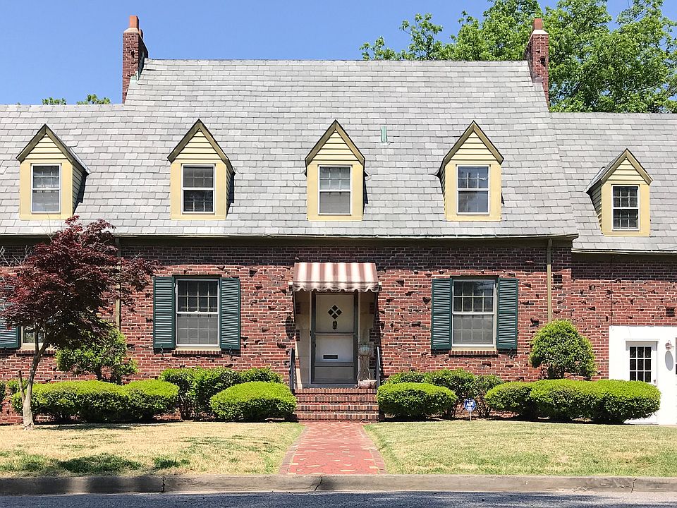 1st image of 1228 N Fairwater Dr