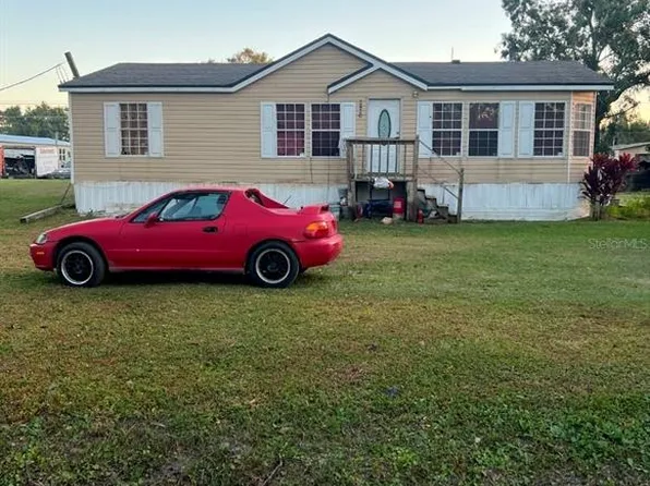 2820 Metro Dr, Ruskin, FL 33570