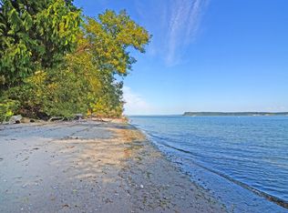 500 Tala Shore Dr, Port Ludlow, WA 98365