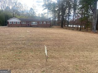 826 Nelson St, Jackson, GA 30233