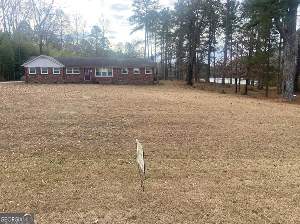 826 Nelson St, Jackson, GA 30233