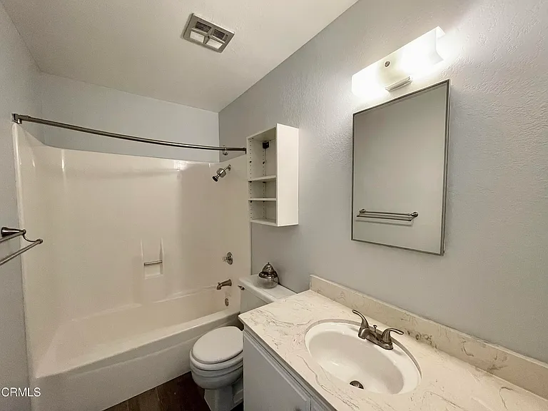 2991 E Harbor Blvd — Photo 13