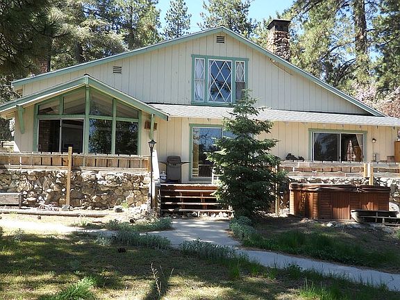 2nd image of 1097 Club View Dr