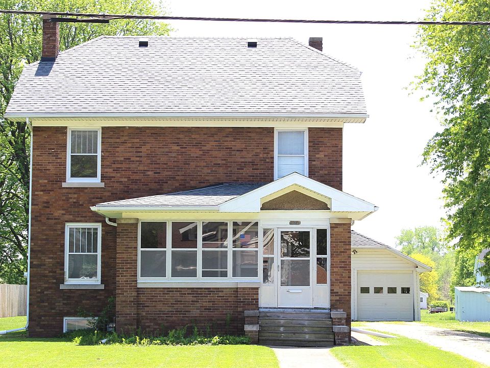 1st image of 1124 W Main St