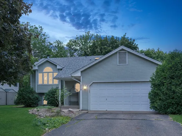 14819 Haven Dr, Apple Valley, MN 55124