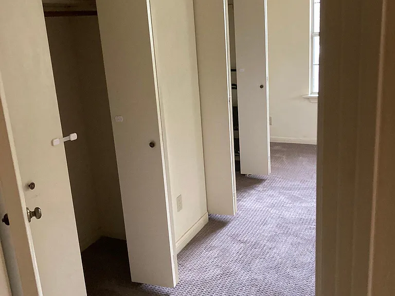 2103 Woodmont Ave #B — Photo 10