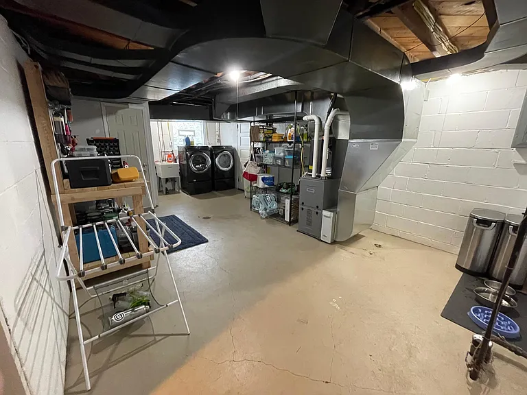 1070 Old Gate Rd — Photo 30