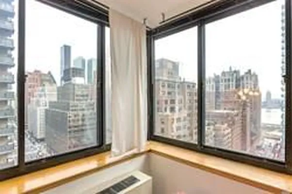 Rented by Keller Williams Realty Gold Coast | media 42