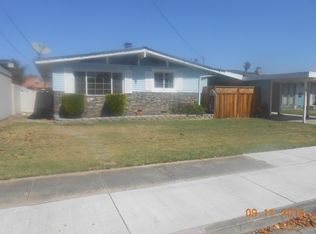 650 Walnut Ln, Hollister, CA