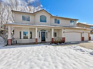 1520 N Golfview Way, Meridian, ID 83642