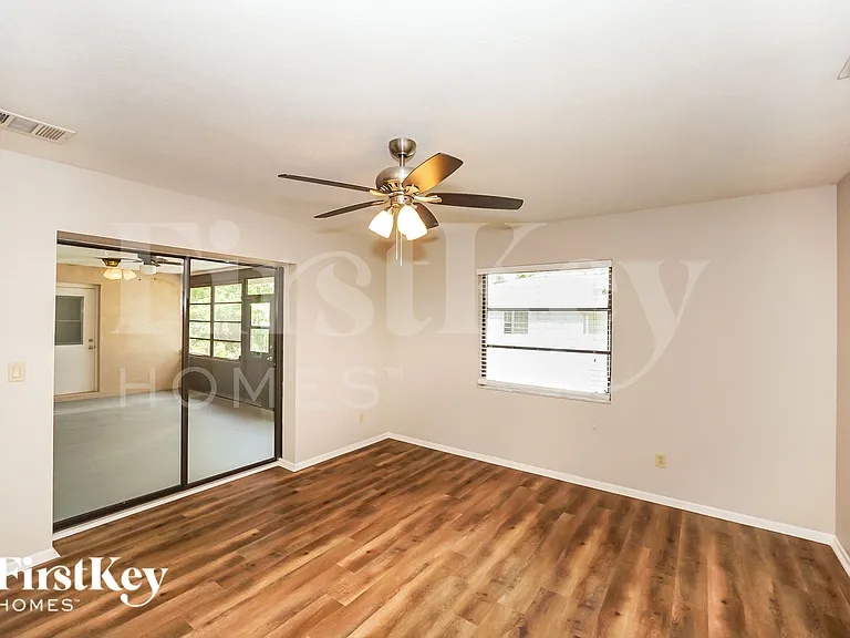 116 Palmetto Dr — Photo 6