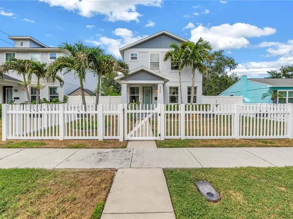777 52nd Ave N, Saint Petersburg, FL 33703