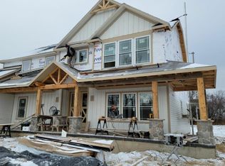 1879 Sugar Maple Ln, Skaneateles, NY 13152