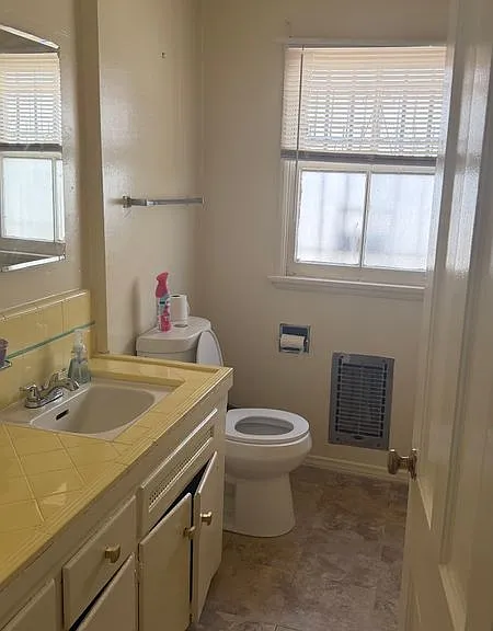 4179 Marlton Ave #9 — Photo 6