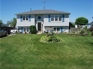 6152 Old Beattie Rd, Lockport, NY 14094