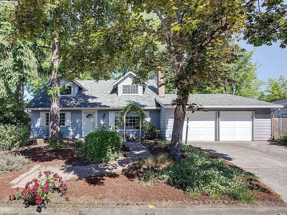 4 BR, 2 BA home on quiet cul-de-sac