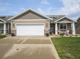 116 E 81st Pl, Sioux Falls, SD 57108