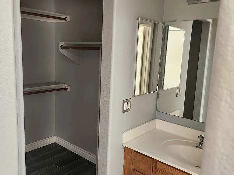 12605 W Indianola Ave — Photo 3