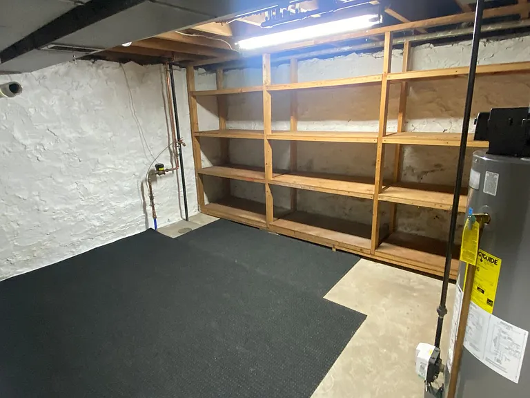 315 W Wausau Ave — Photo 23