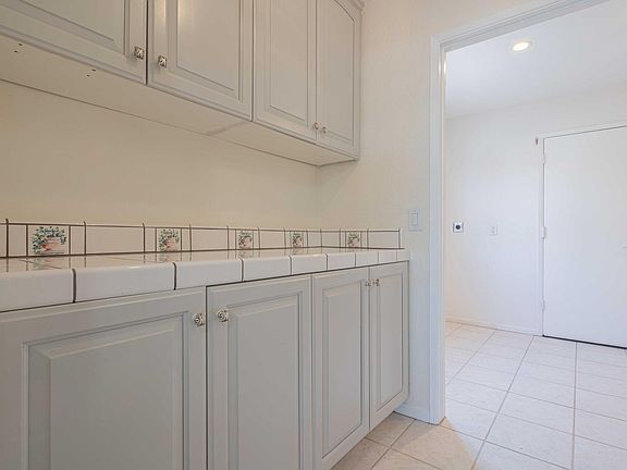 4th image of 30539 Sea Horse Cir