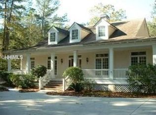 99 Osprey St, Hilton Head Island, SC 29928