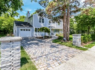 61 Midland Ave, Rye, NY 10580