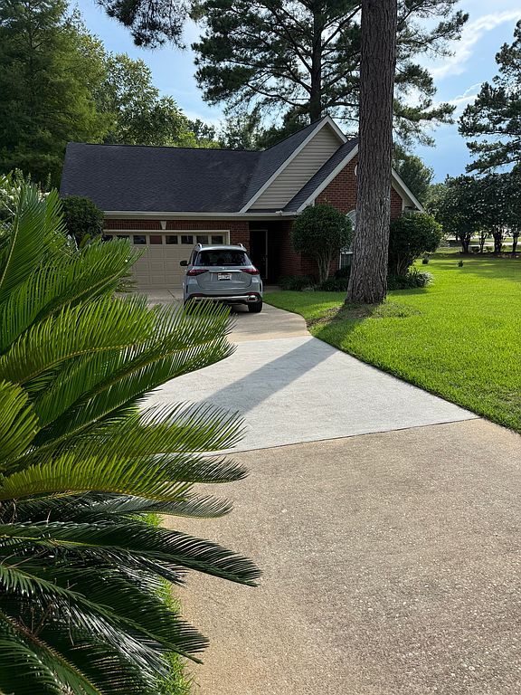 147 Muirfield Ln - Property Image