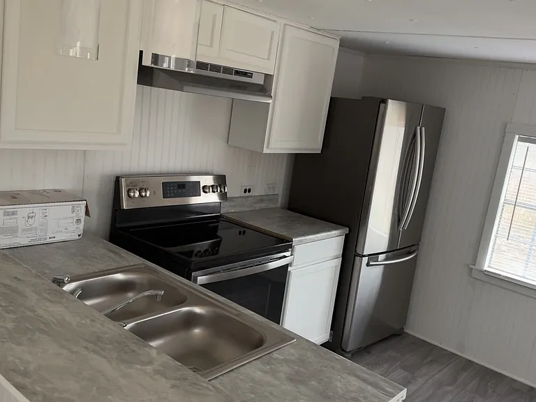 542 Bowers Rd — Photo 3